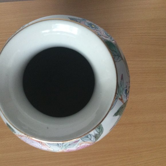 Vintage Chinese hand painted ceramic vase flowers butterfly Toyo 11" tall - Picture 7 of 8